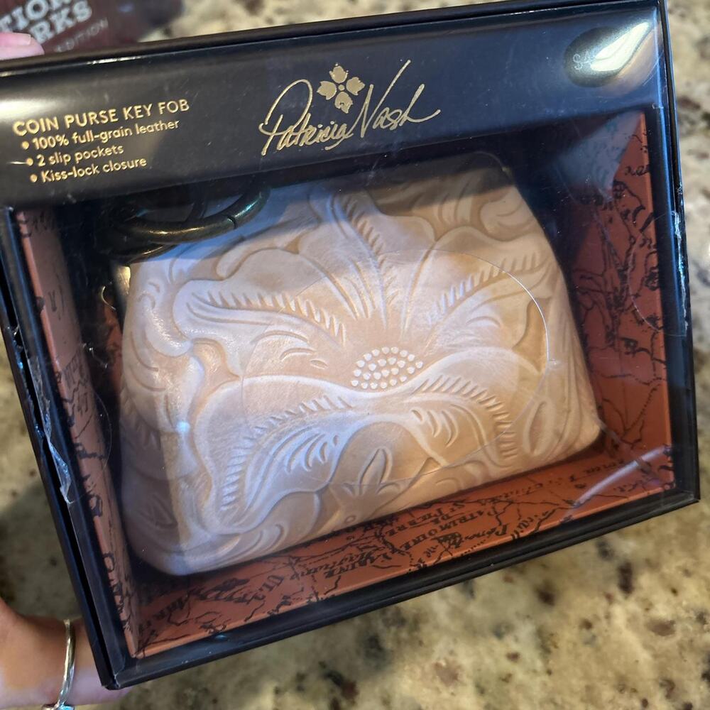 Gorgeous Patricia Nash coin purse